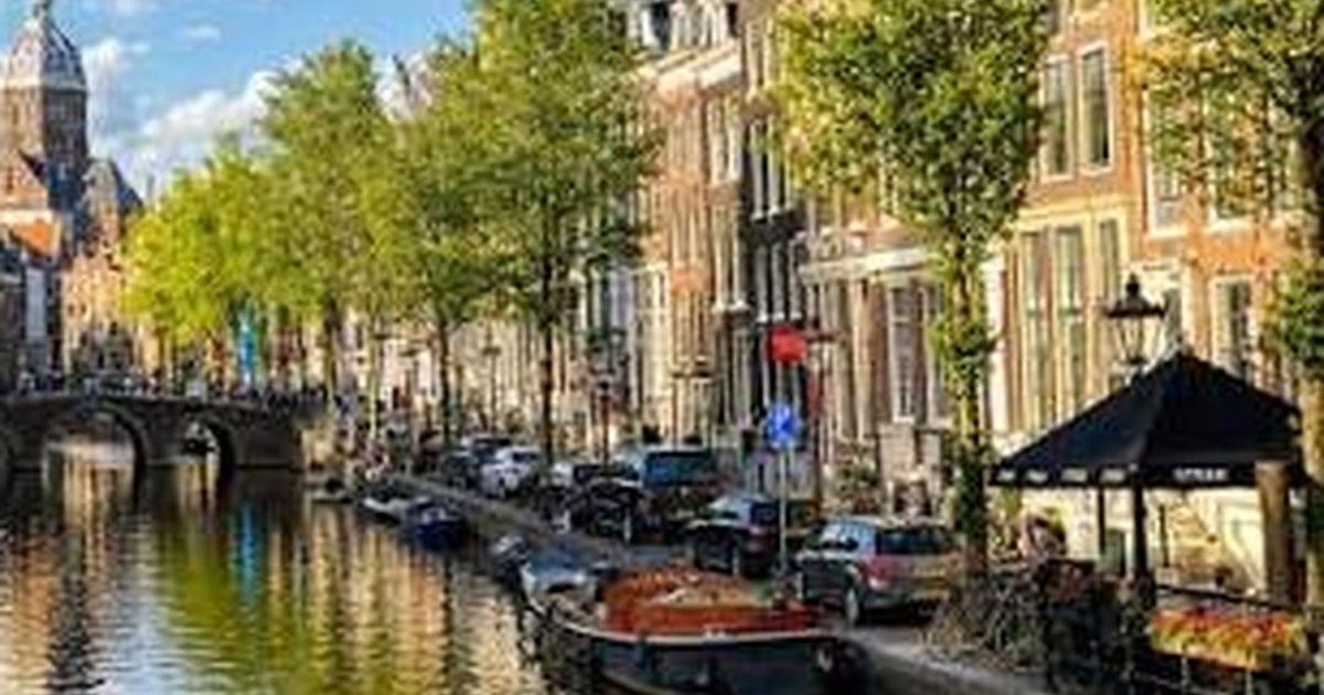 Morning on the Canals: My Jordaan Grachtentocht Experience