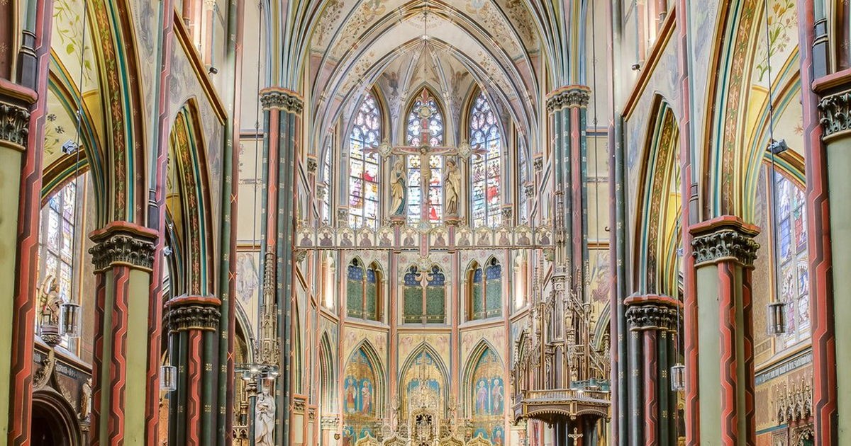 Discovering Ons Lieve Vrouwe: Amsterdam’s Sacred Hidden Gem