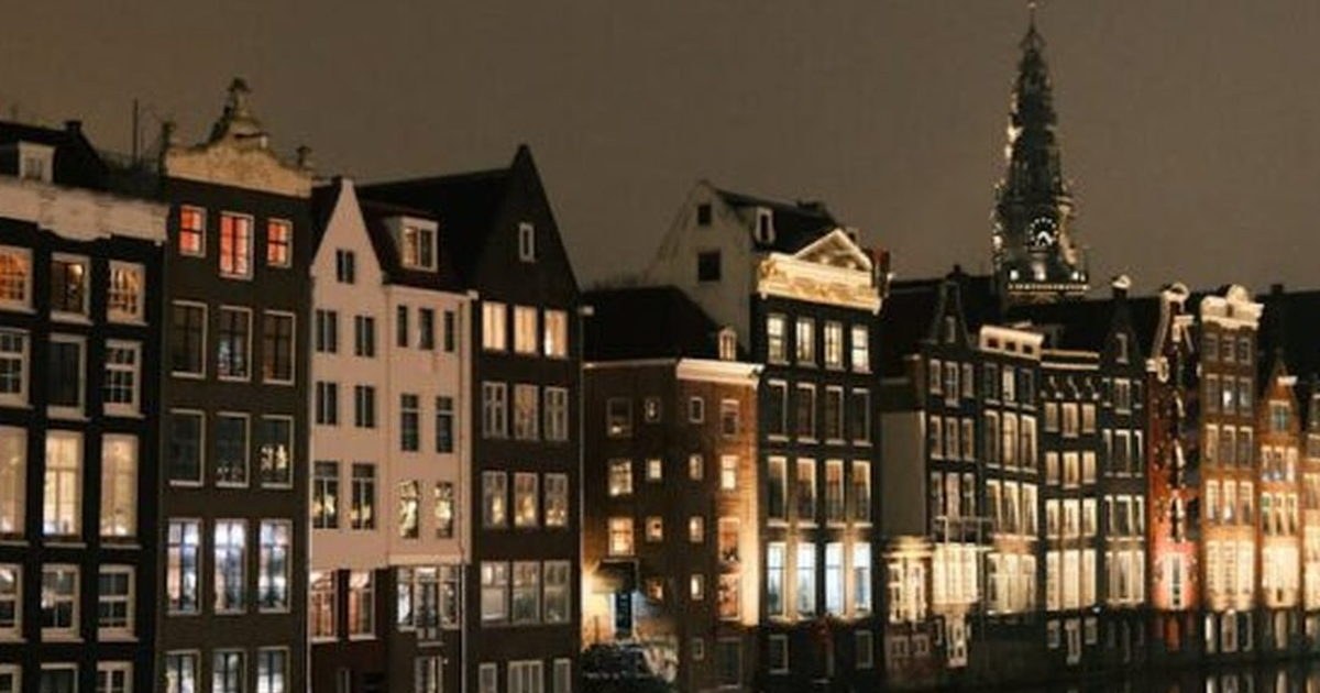 Amsterdam’s Oud-Zuid vs. Noord: Where Should You Explore?