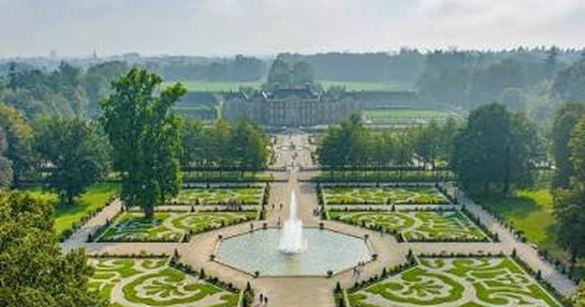 Paleistuin: The Hague's Secret Royal Garden Hideaway