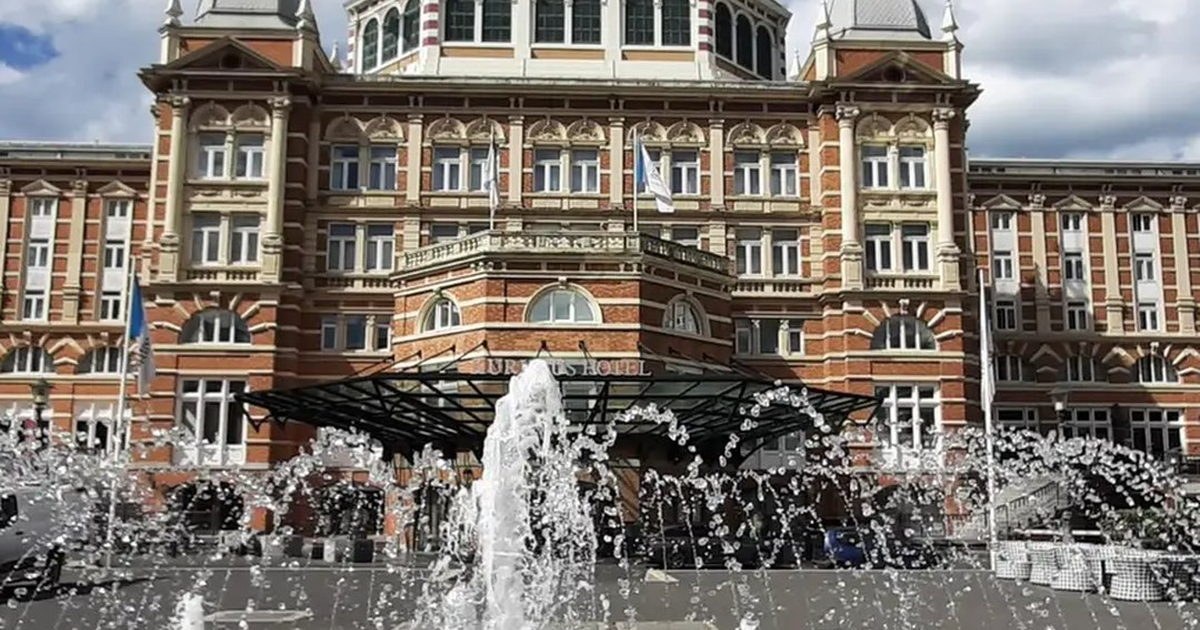 Peace Palace Walking Route: Discover The Hague’s Diplomatic Heart