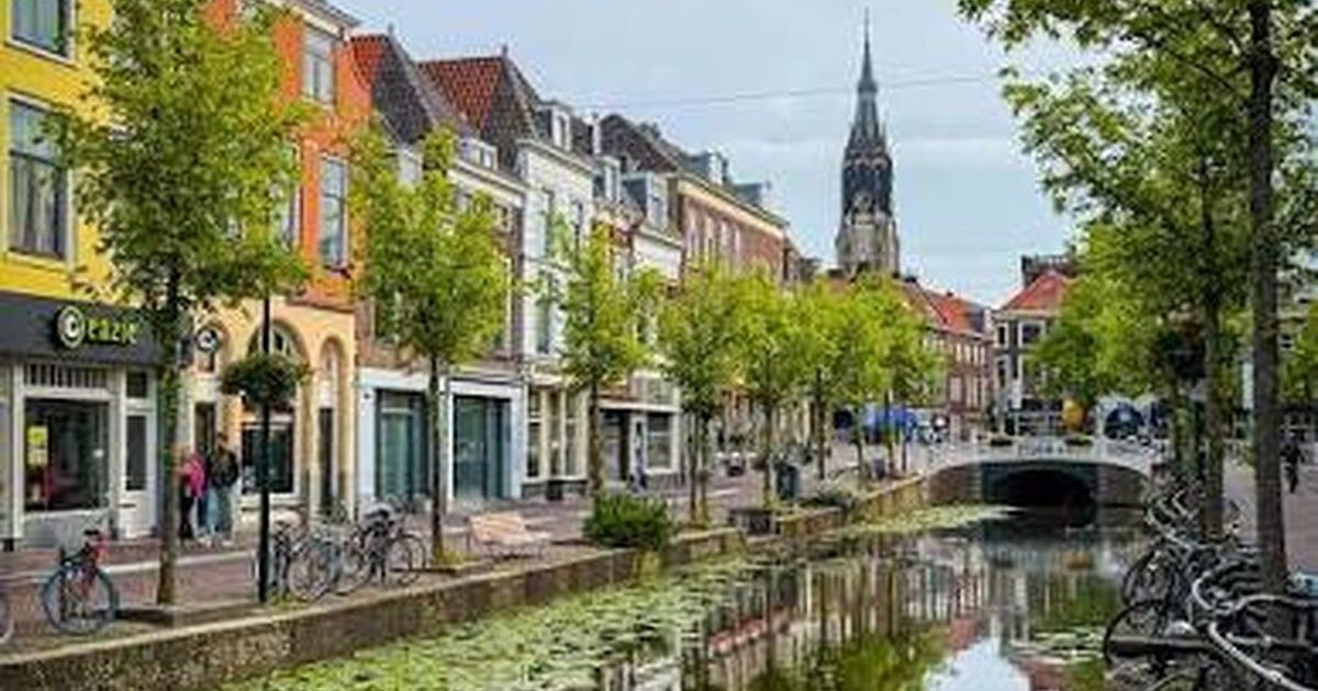 Day Trip Dilemma: The Hague vs Delft—Which Should You Choose?